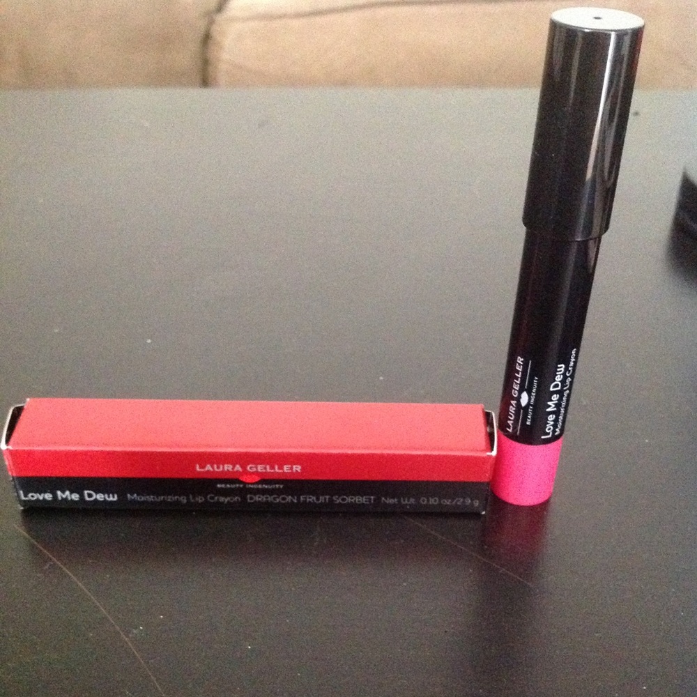 Love Me Dew Lip Crayon